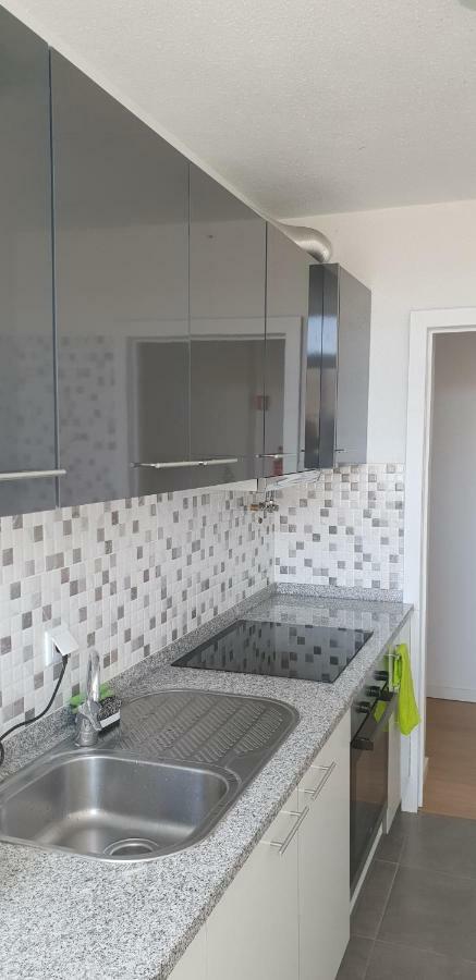 Esthela Home ฟุงชาล ภายนอก รูปภาพ